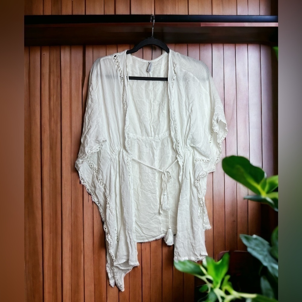 Raviya White tie Front Swim Cover Up Size XL